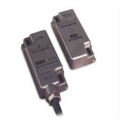 Non-Contact Safety Switch Ferrogard GD2, 8-P Micro, Rockwell Automation